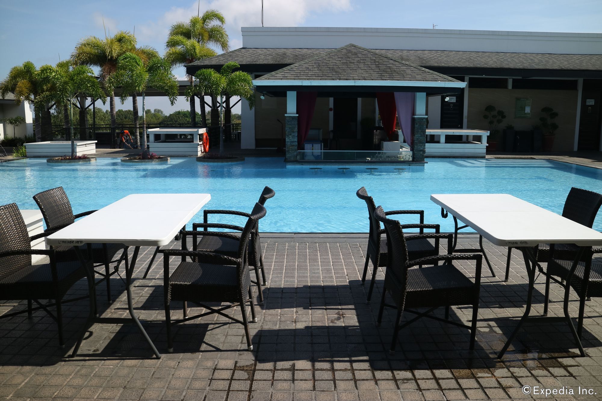 L'Fisher Hotel Bacolod Esterno foto