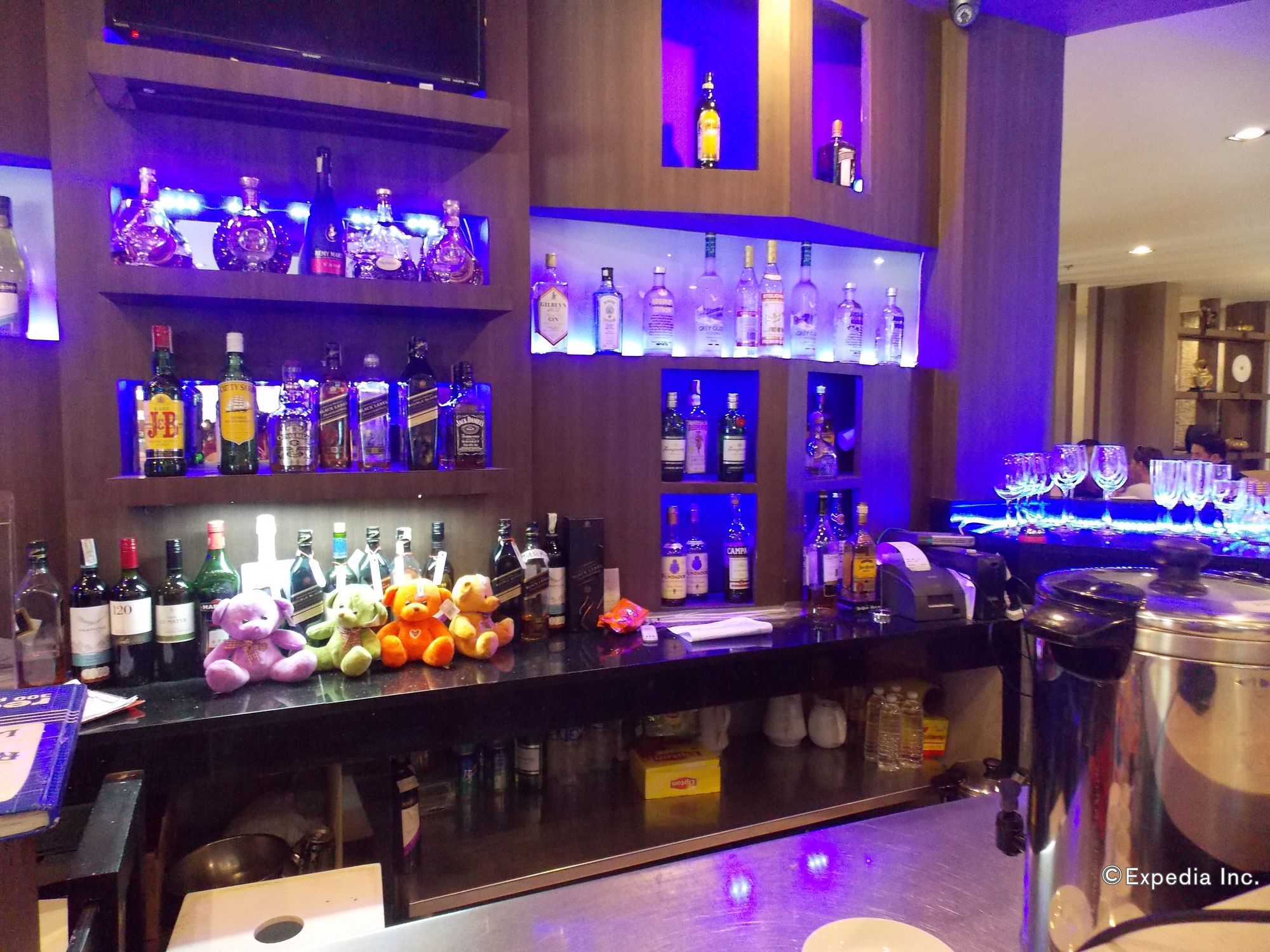 L'Fisher Hotel Bacolod Esterno foto
