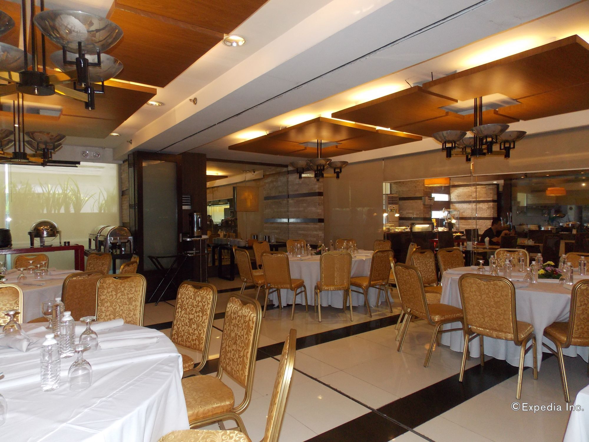 L'Fisher Hotel Bacolod Esterno foto